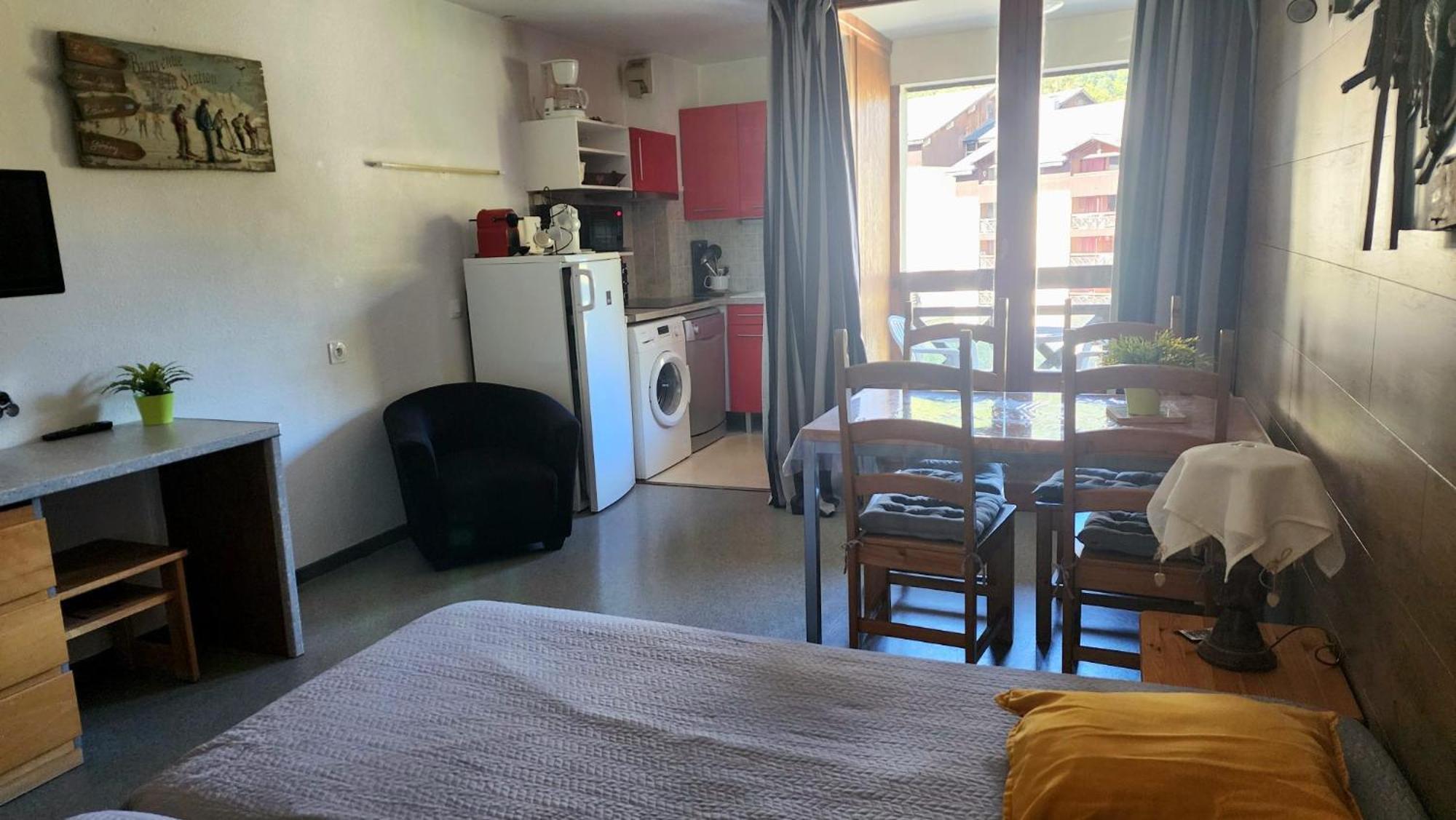 Vanessa Brides-les-Bains Exteriör bild